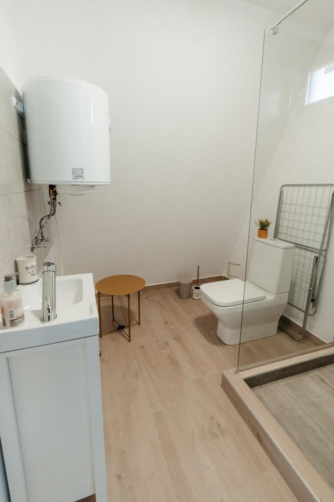Cavo Village- Cabins Rental Baile 1 Mai Rontau Екстер'єр фото